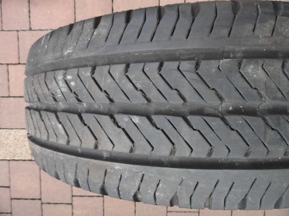 215/65R16C Barum 2 sztuki LATO 2023 rok JAK NOWE