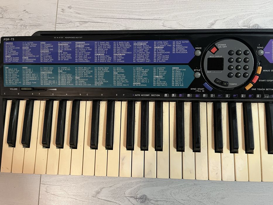 Keyboard Yamaha PSR-73