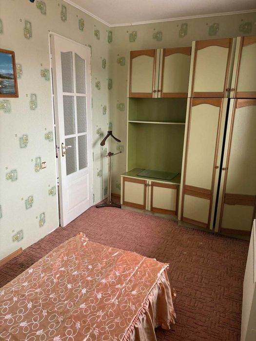 Затишний будинок з більярдною, сауною, садом та квітником, біля лісу!