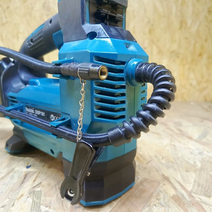 Kompresor akumuymakita  dmp181