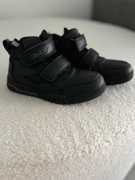 Продам Дитячі ботінки