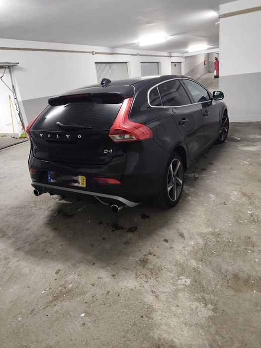 Volvo v40 D4 190cv