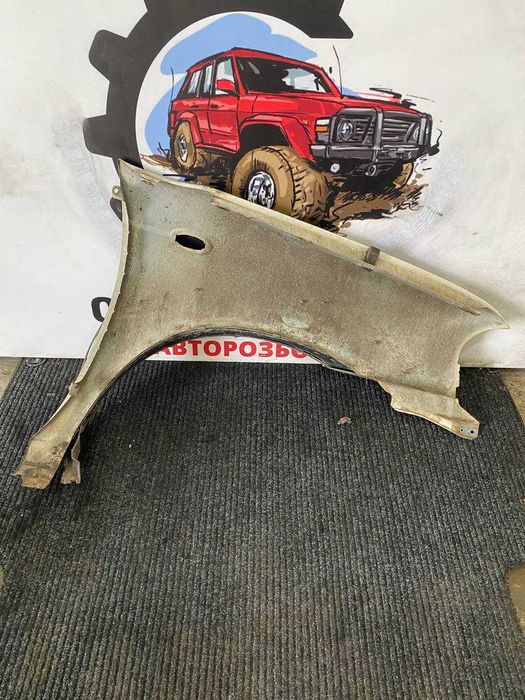Передні крила Nissan Navara D22 NP300 нисан навара д22 нп300