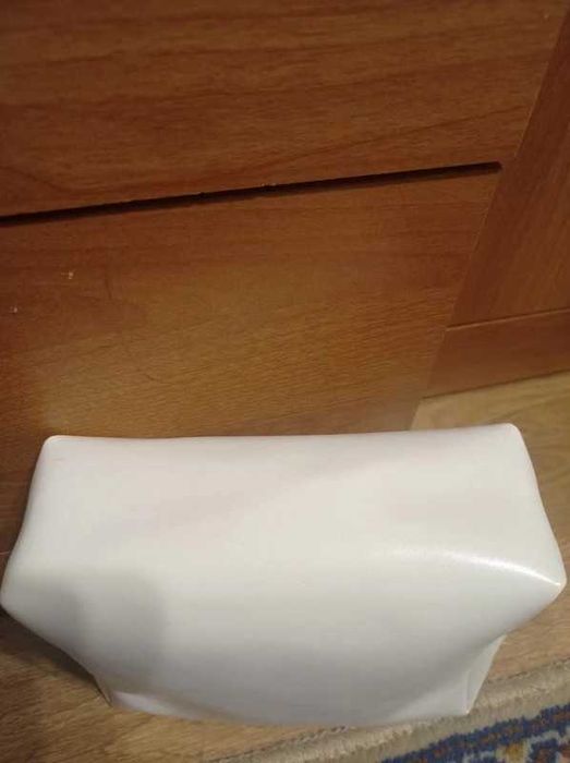 Kosmetyczka i lusterko