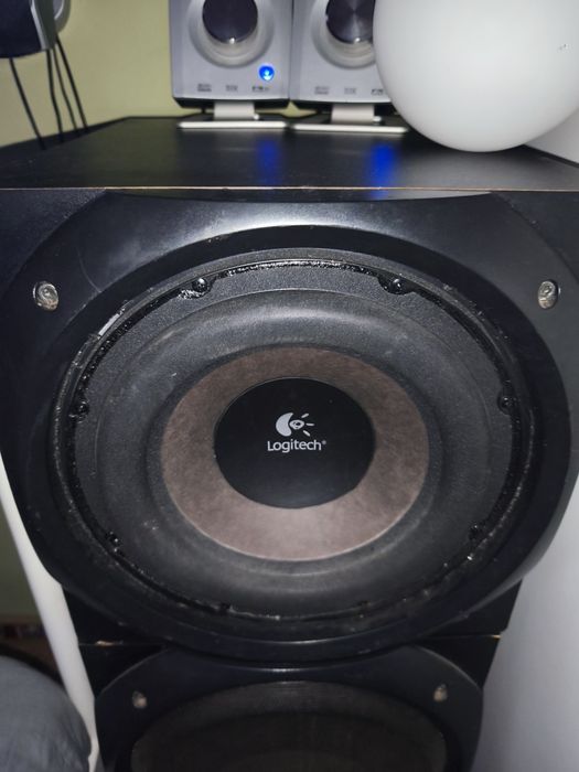 Logitech z5500 subwoofer sterownik