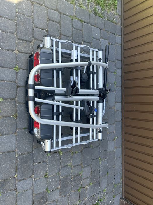 Bagażnik rowerowy Thule na trzy rowery na hak holowniczy