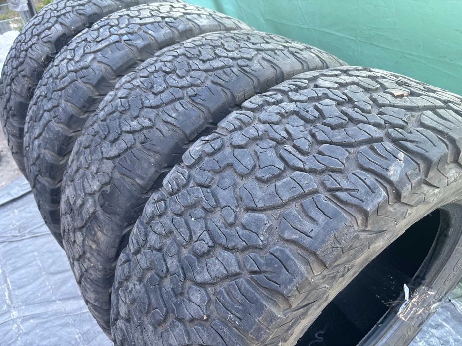 285-60-R18 джиповская резина 4 штуки GOODRICH 4*4 2023