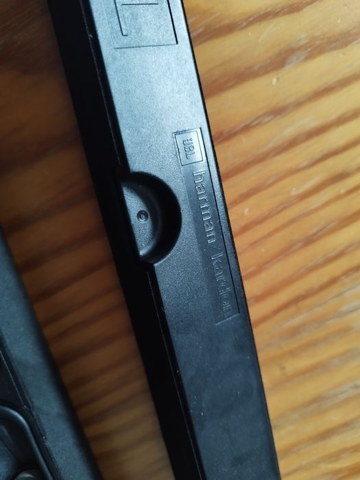 Colunas JBL (Harman Kardon)