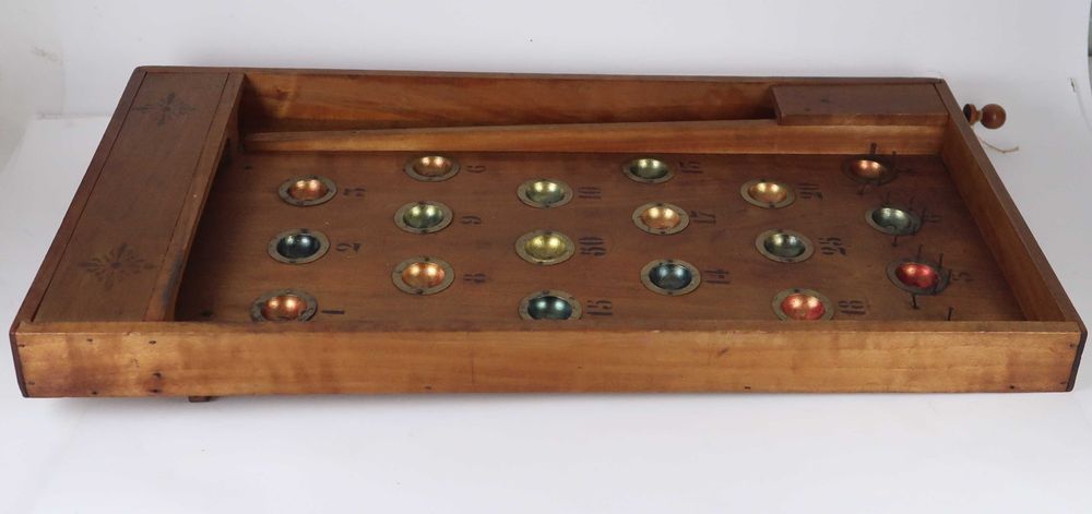 Máquina de flippers de mesa antiga 1920/30