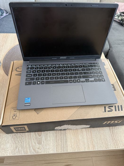laptop msi modern 15 i3 1315u 8gb 512gb