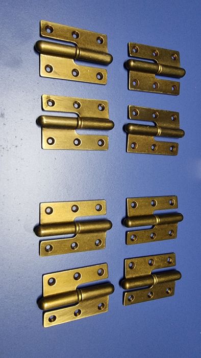 Dobradiças bronze/douradas