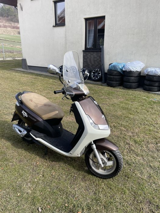 Skuter Peugeot Vivacity oryginał  50cm3 - nowe opony