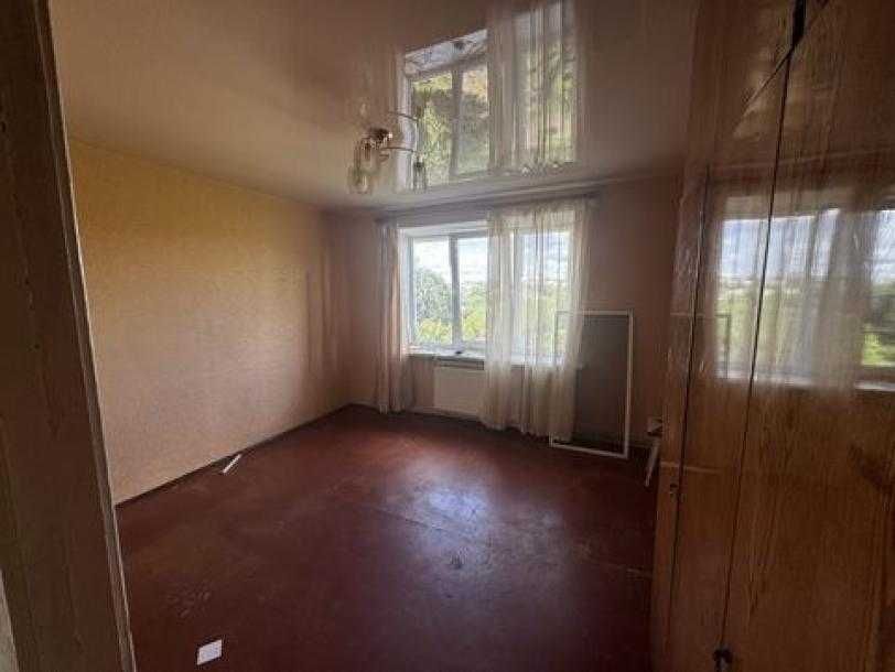 Продам 2-х кімнатну квартиру в Дергачах, район "Ізраіль"