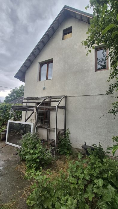 Дачний будинок  по вул Ленкавського