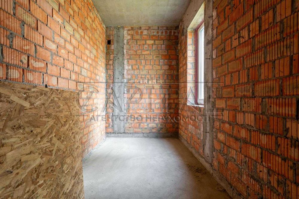 Продажа дома без ремонта, бассейн, Ходосовка