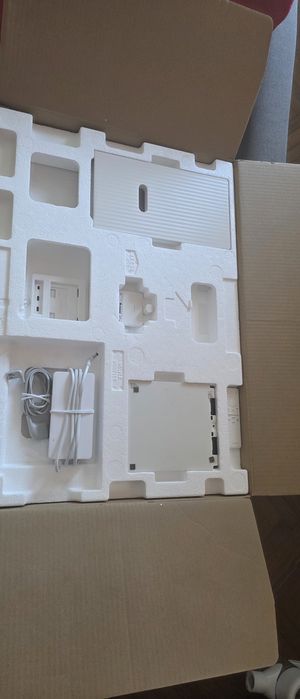 Samsung Smart Monitor M8