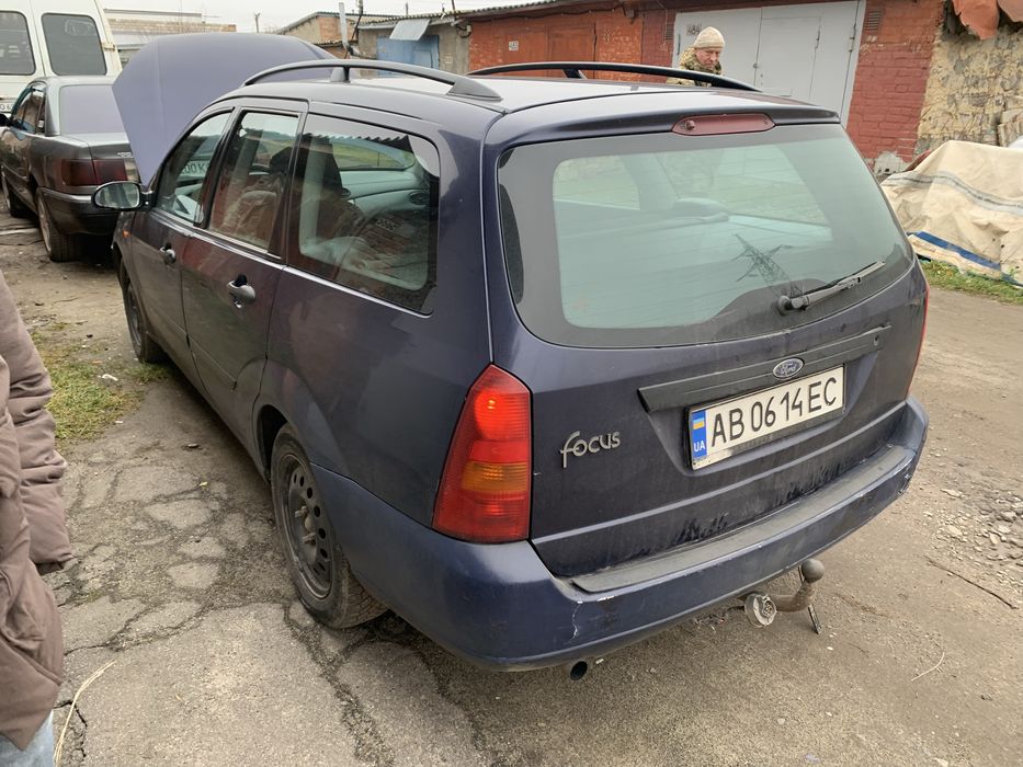Форд фокус 2000р в гарному стані