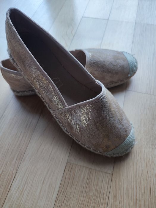 Złote espadryle roz. 37