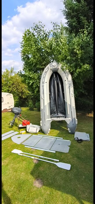 Ponton Maveric 330