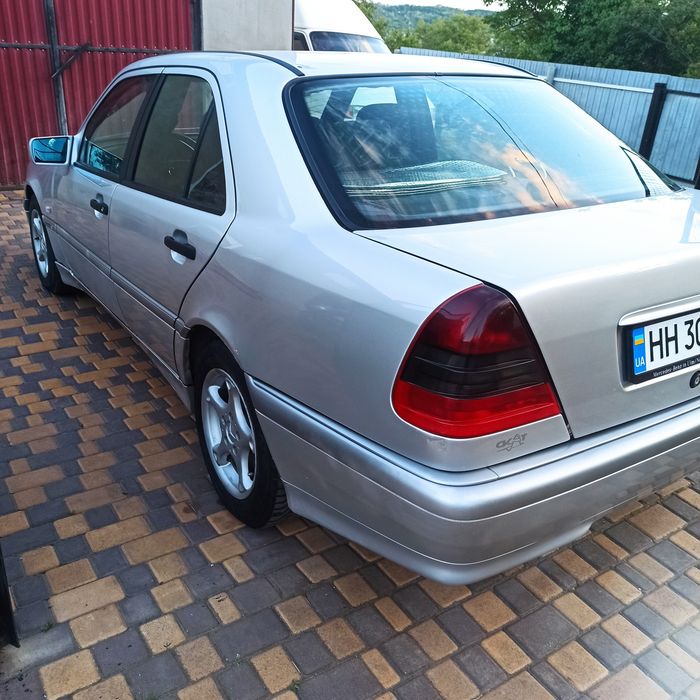 Mercedes Benz w 202