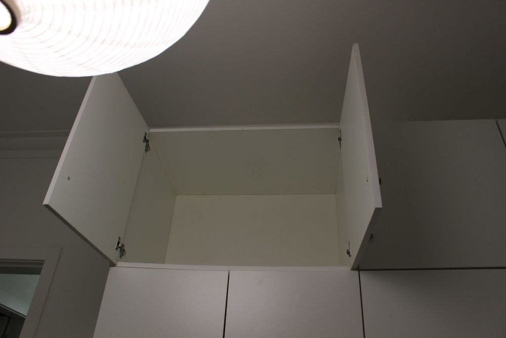 Roupeiro branco moderno