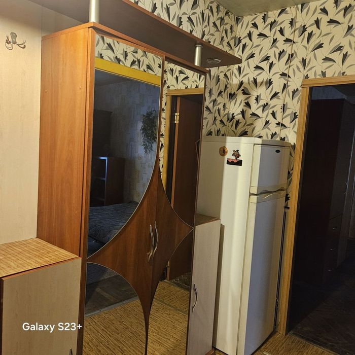 Сдам 2х ком.квартиру на Инглези 3