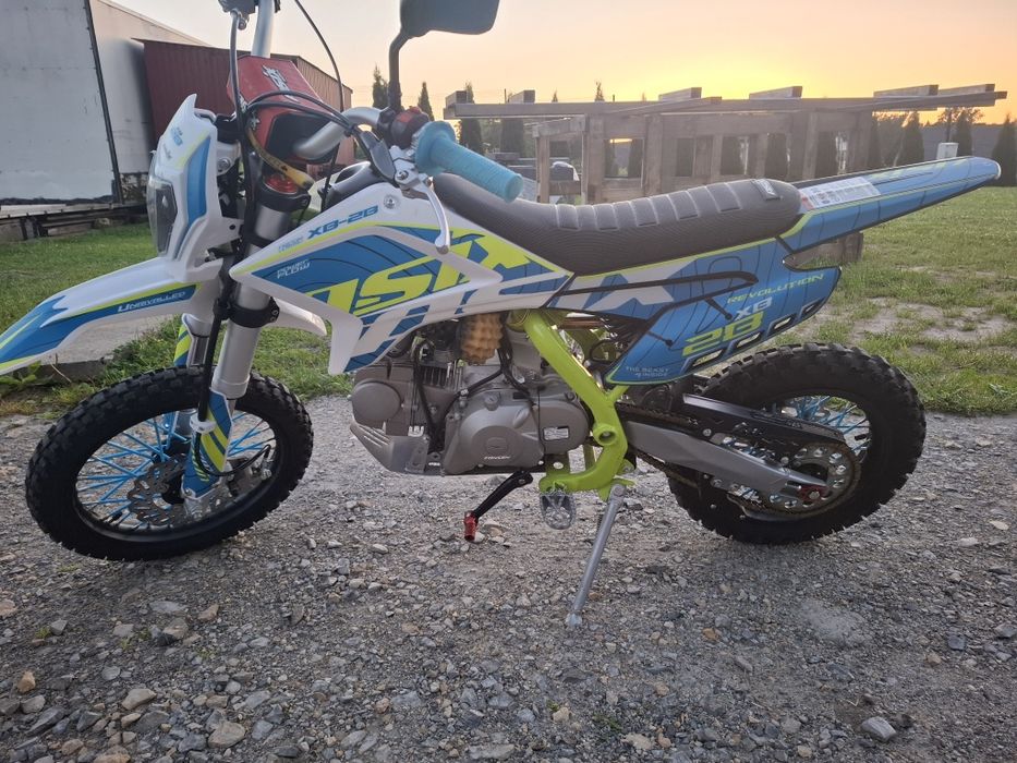 Asix XB-28 125cc – Stan idealny