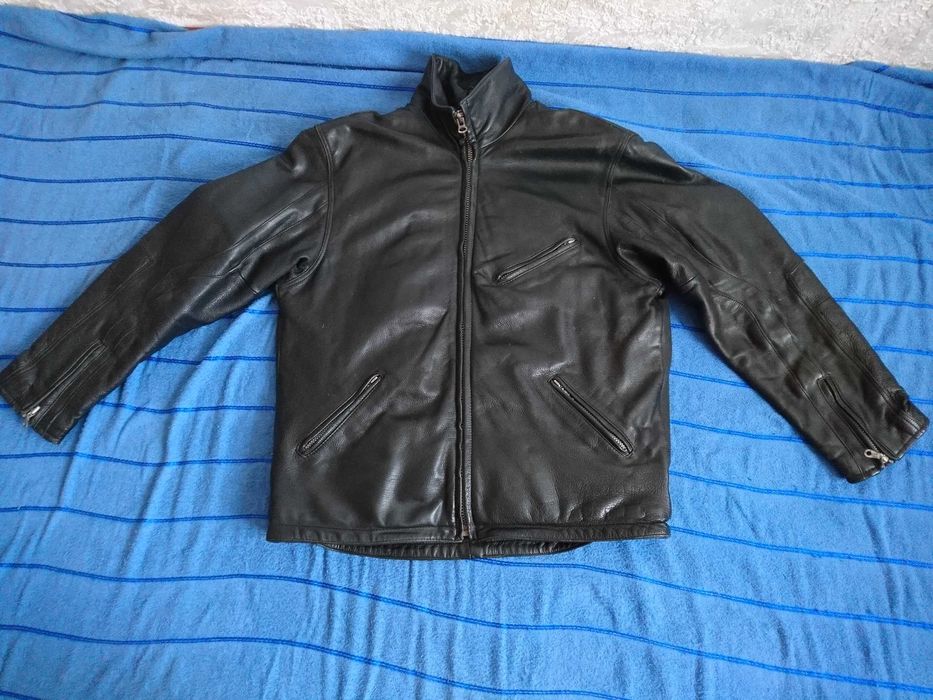 Мото куртка,натуральна шкіра,розмір XL,безкоштовна доставка