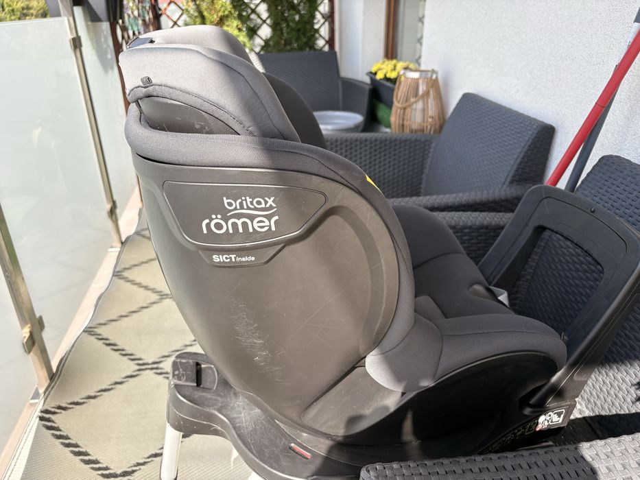 Fotelik obrotowy Britax römer