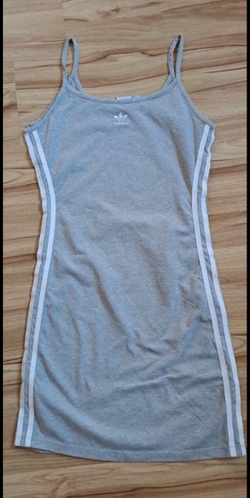 Sukienka adidas szara