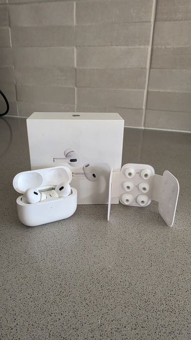Apple AirPods Pro 2 USB-C | Excelente Estado + Fatura