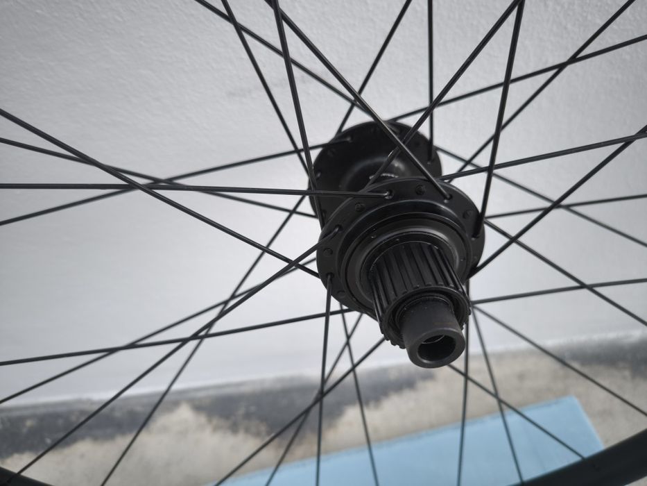 Rodas btt 29" eixos Boost tubeless Jalco