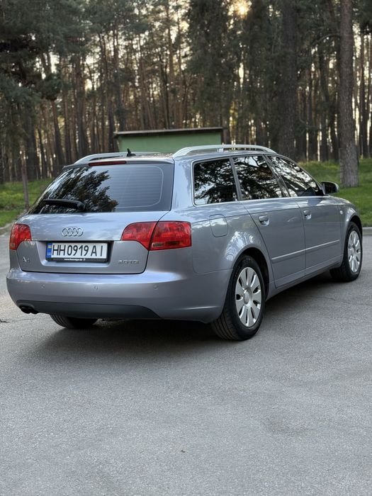 Продам Audi a4 b7 avtomat