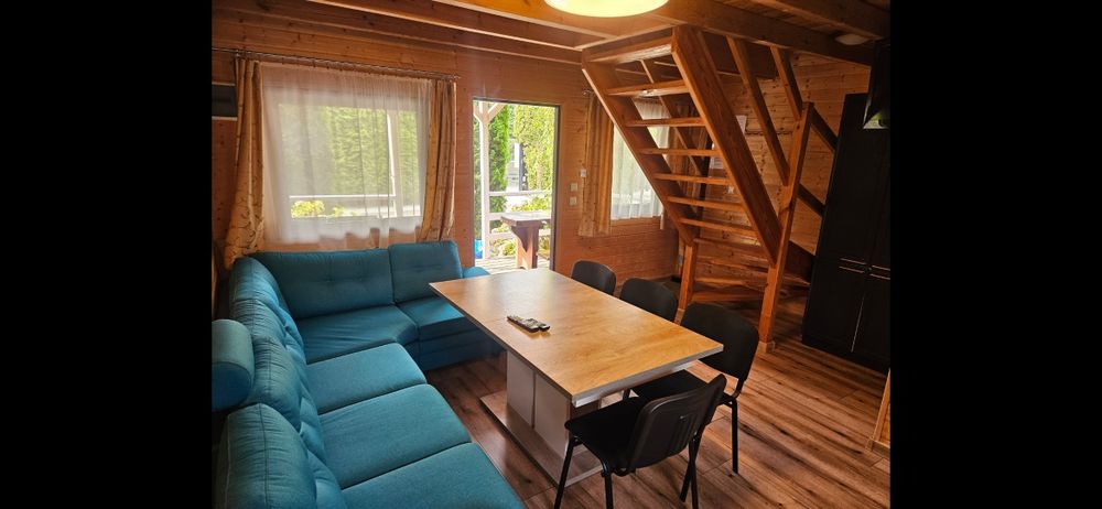 Domek  6 - 8 osobowy nad morzem, 100 m do plaży, jacuzzi. Rewa koło Gdyni
