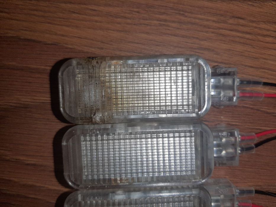 Плафон салона Audi