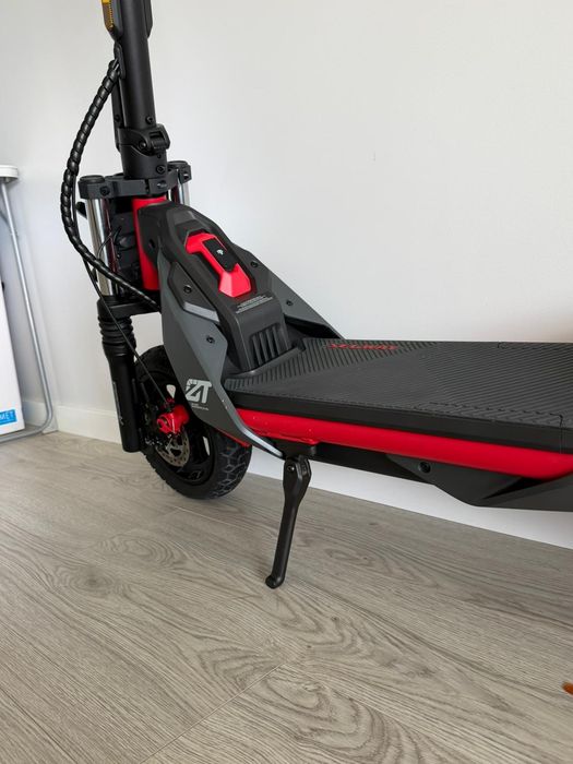 Segway-Ninebot ZT3 PRO 2025.