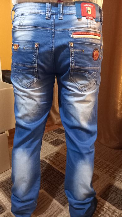 DSQATARD джинси 33й р