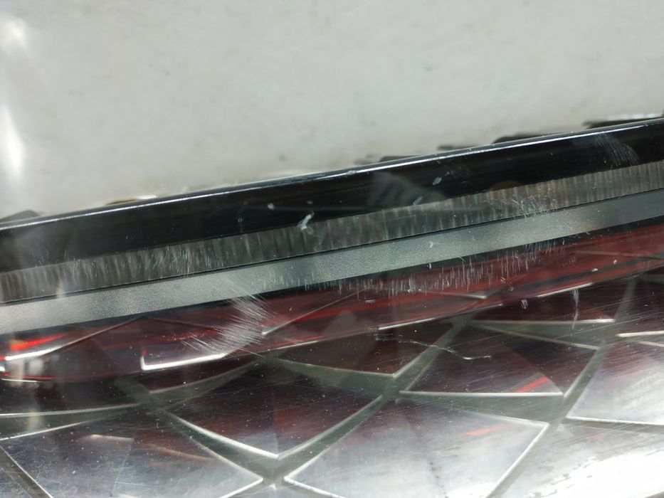 Peugeot/Citroen DS7 Crossback 2018- ліхтар стоп Led задній R, правий F