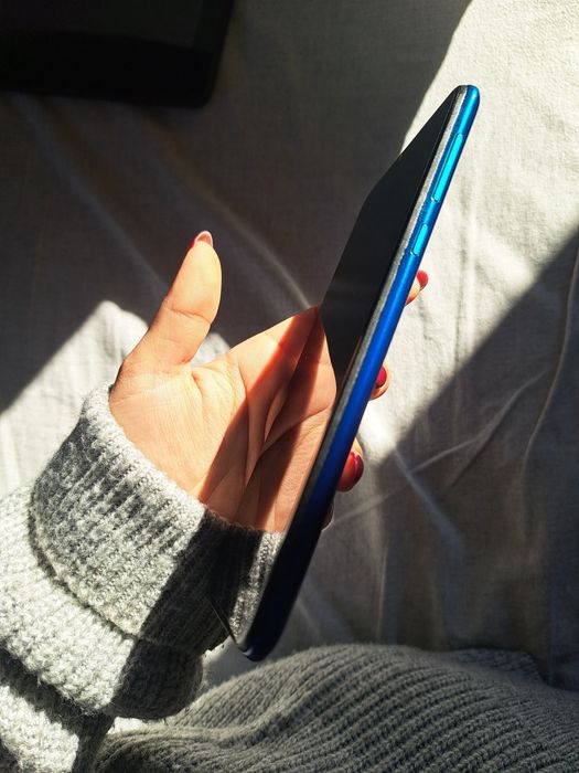 Telemóvel danificado