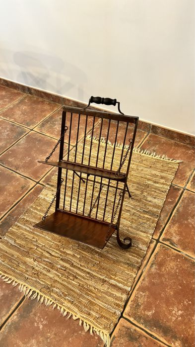 Suporte Revistas / Jornais em Ferro Vintage