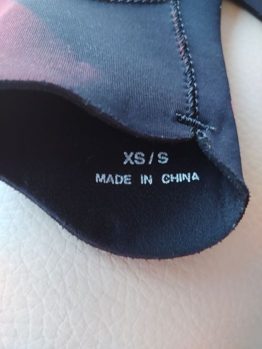 Luvas para desportos aquáticos)