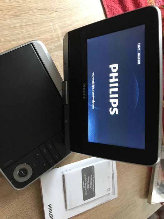 Телевизор с DVD-плеером Philips PD 7008