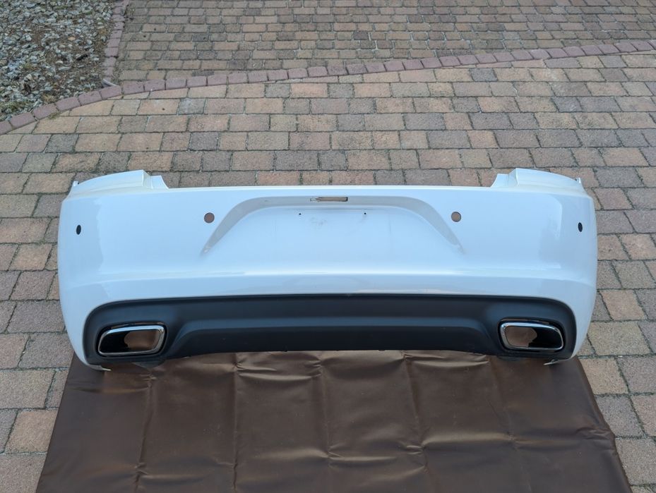 Oryginalny zderzak tylny, tylni, tył Dodge Charger R/T 2015 + bdb stan