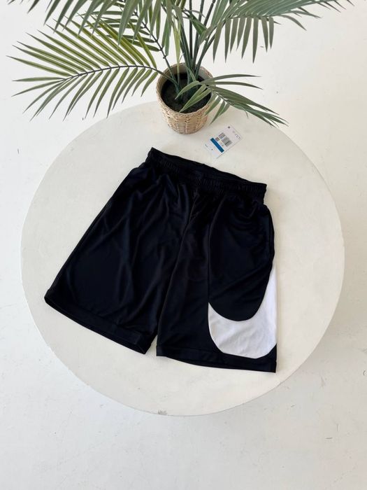 Шорты Nike swoosh Dri-fit