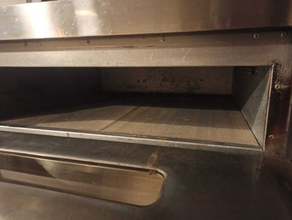 Piec do Pizzy Redfox E-4