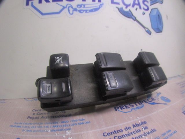 Comando / botão / interruptor vidros frente esquerdo NISSAN X-Trail (T