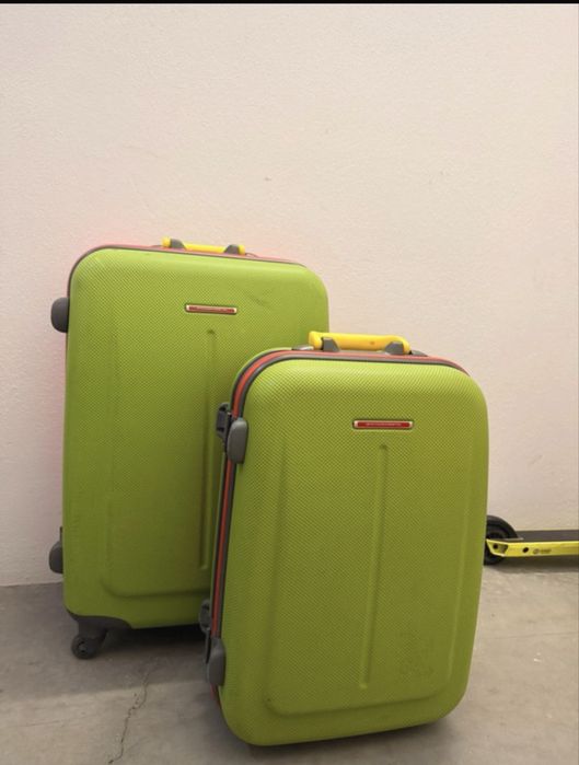 Conjunto de malas de viagem