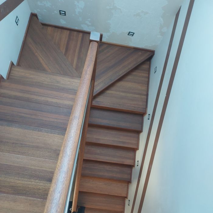 Cyklinowanie,Parkiety,Schody,Deski,listwy przypodłogowe,Renowacje