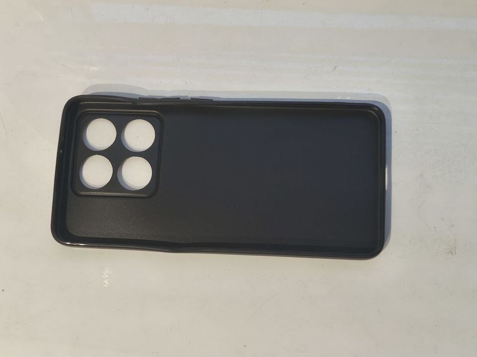 Віддам безкоштовно новий чохол Xiaomi 14T