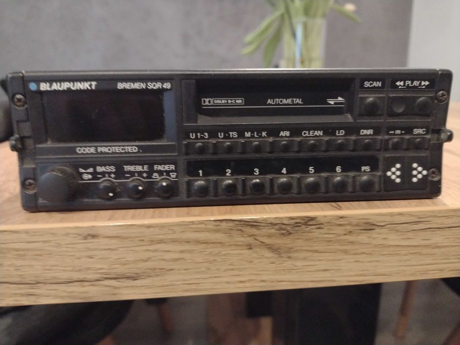 Radio Samochodowe  BLAUPUNKT  BREMEN SQR 49